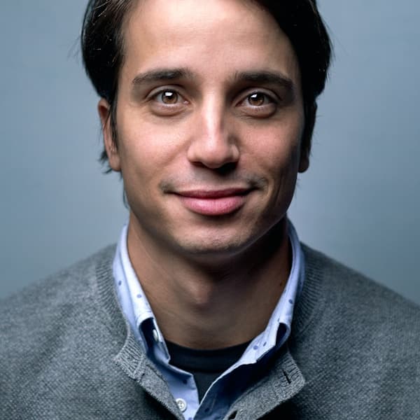Student portrait - future leader